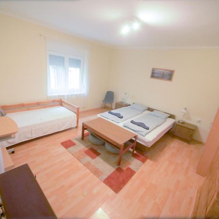 Apartmán Estike Balatonlelle Exteriér fotografie