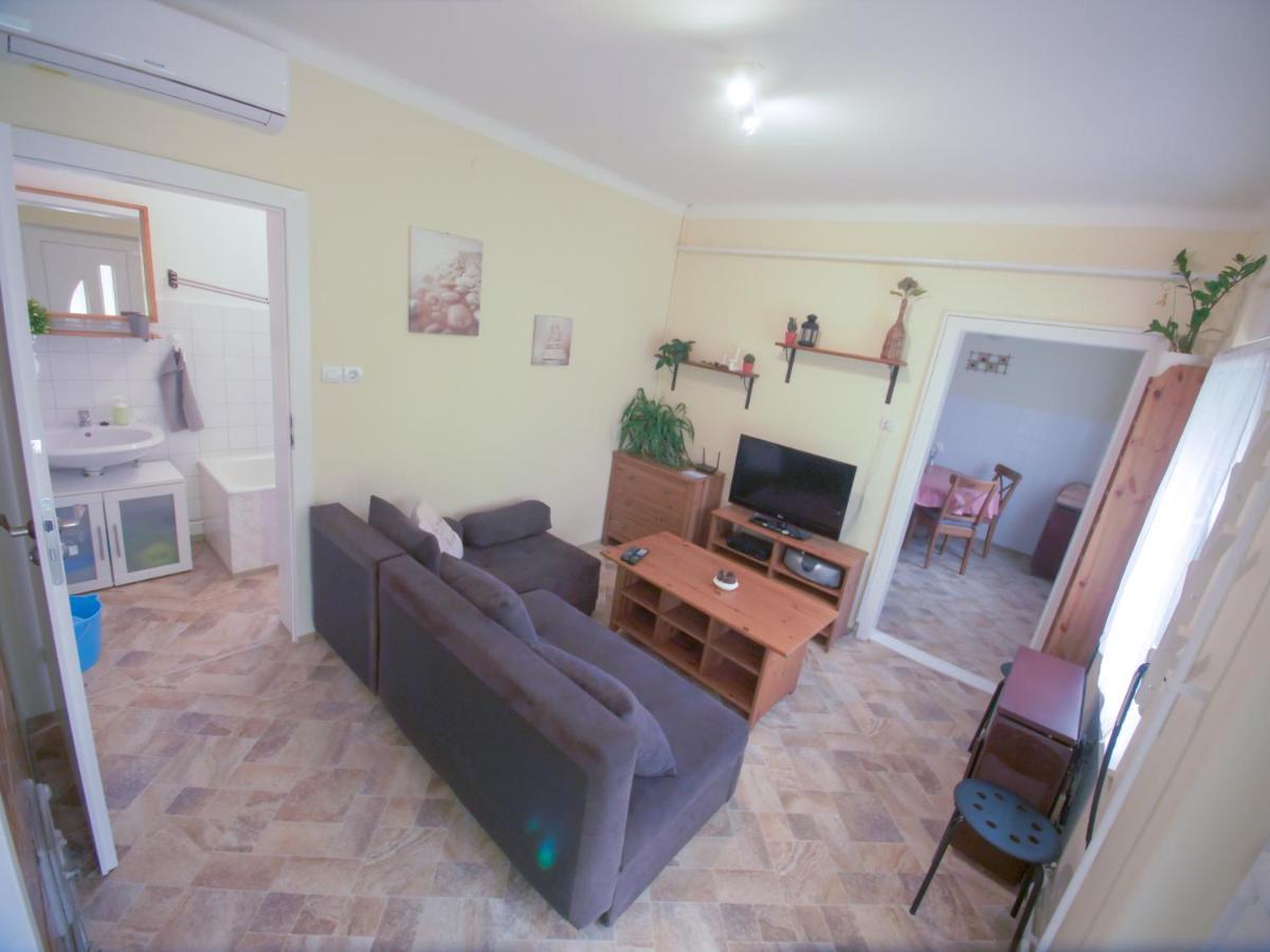 Apartmán Estike Balatonlelle Exteriér fotografie