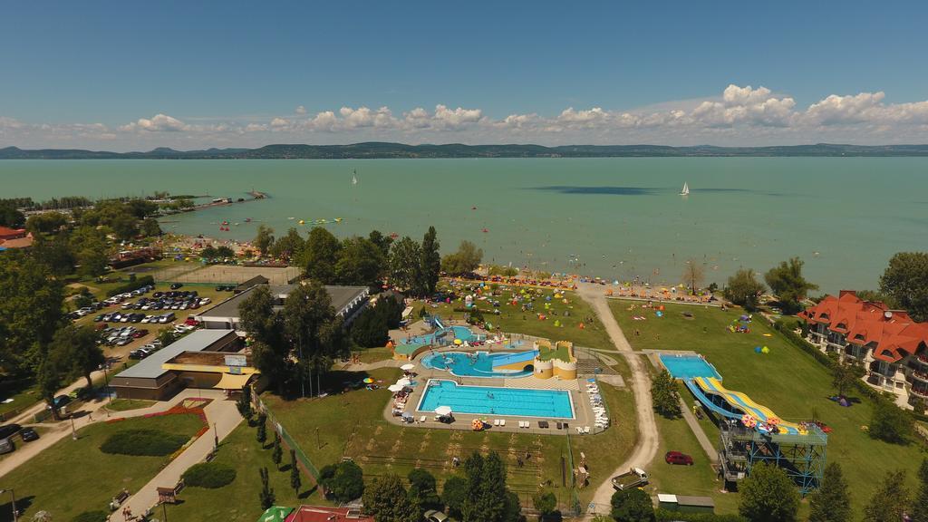 Apartmán Estike Balatonlelle Exteriér fotografie